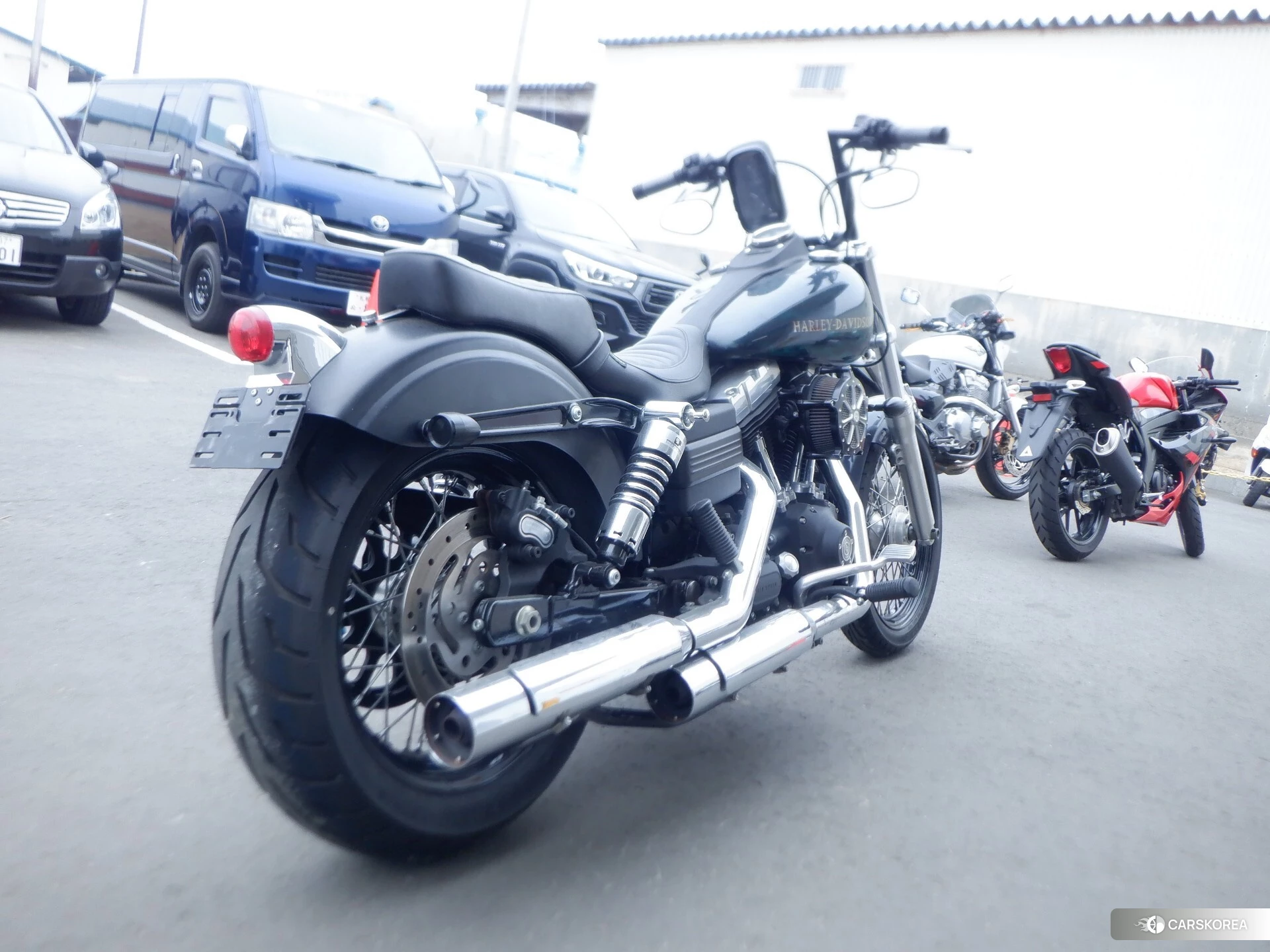 Harley-Davidson Dyna Street Bob FXDB1580 2011 из Японии