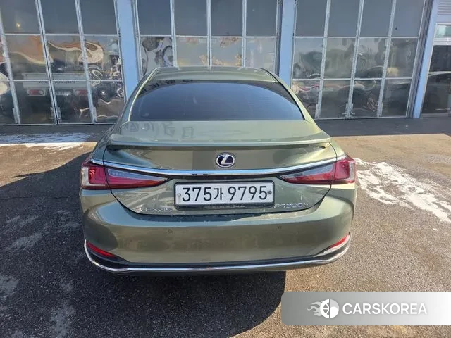 Lexus ES300h 7th generation id 3702632 из Кореи 8