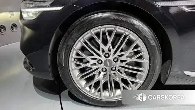 Genesis G90 id 3561603 из Кореи 15