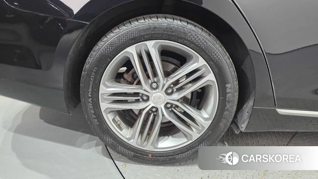 Hyundai Grandeur IG id 3937098 из Кореи 15
