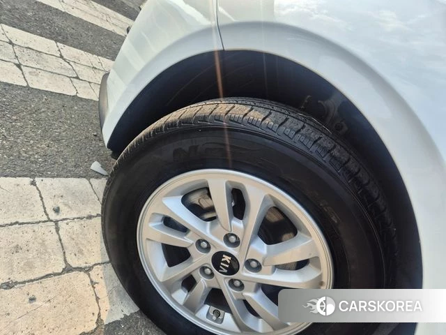 Kia Come New K3 id 4397567 из Кореи 15