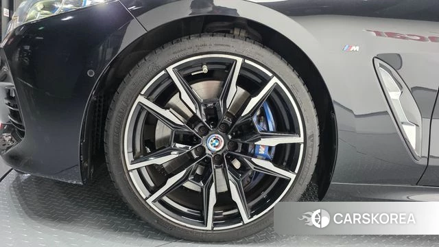 BMW 8 Series (G15) id 4603283 из Кореи 34