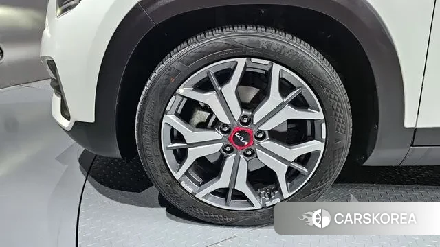 Kia Seltos id 3406165 из Кореи 15