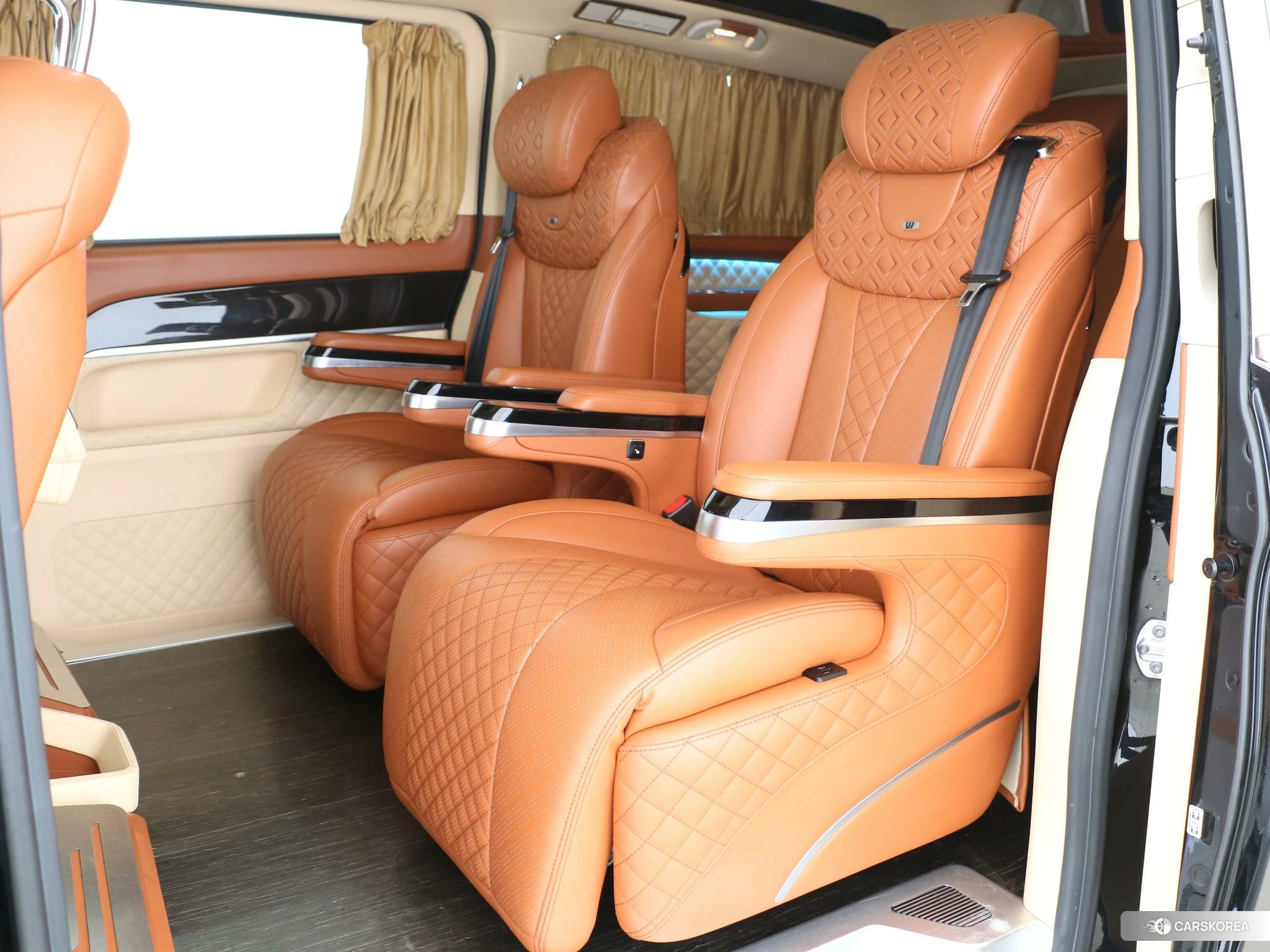 Mercedes-Benz V-class id 4504945 из Китая 10