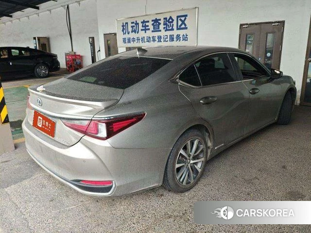 Lexus ES id 4387311 из Китая 8