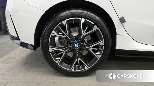 BMW 1 Series (F70) id 4279598 из Кореи 29