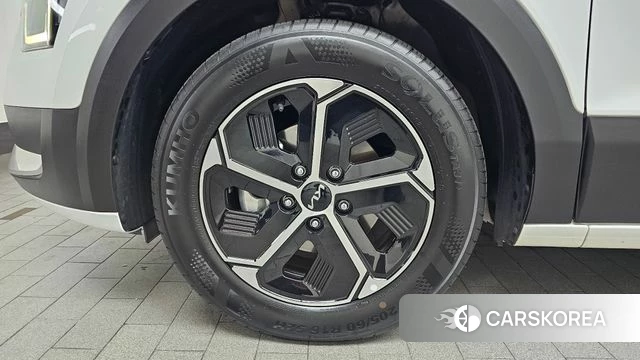 Kia Di Ol Nu Niro id 3909571 из Кореи 15