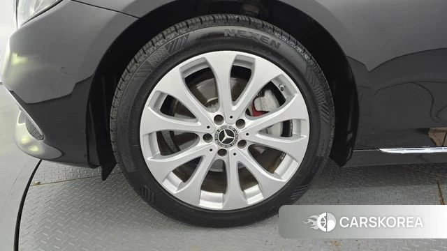 Mercedes-Benz E-Class W213 id 4647457 из Кореи 15
