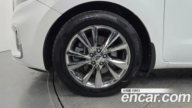 Kia The New Carnival id 2454454 из Кореи 15