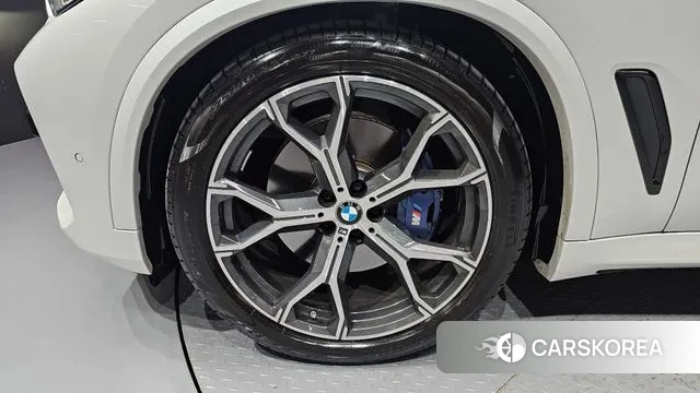 BMW X5 (G05) id 3223779 из Кореи 15