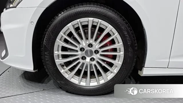 Audi A6 (C8) id 3335483 из Кореи 15