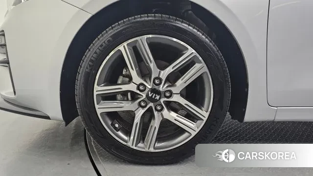 Kia Come New K3 id 3672776 из Кореи 15