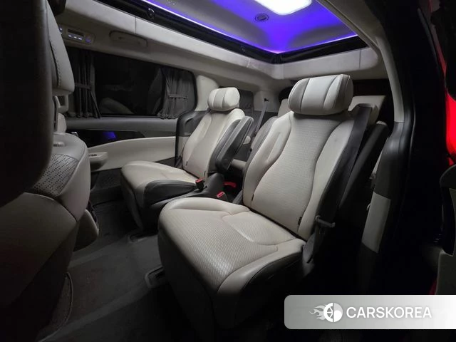 Kia The New Carnival 4th Generation 2024 Черный из Кореи, фото 5