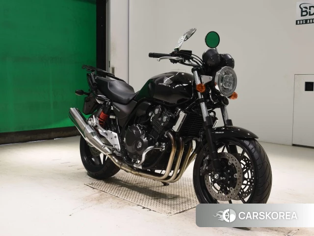 Проданный Honda CB400SF ABS 2021 из Японии, фото 5