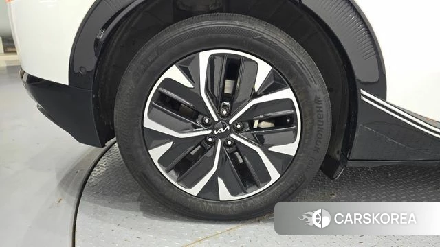 Kia EV6 id 4185903 из Кореи 26