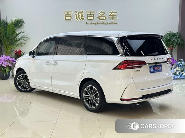 Roewe iMAX8 id 4209662 из Китая 14