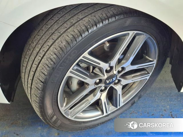 Kia Come New K3 id 4206688 из Кореи 14