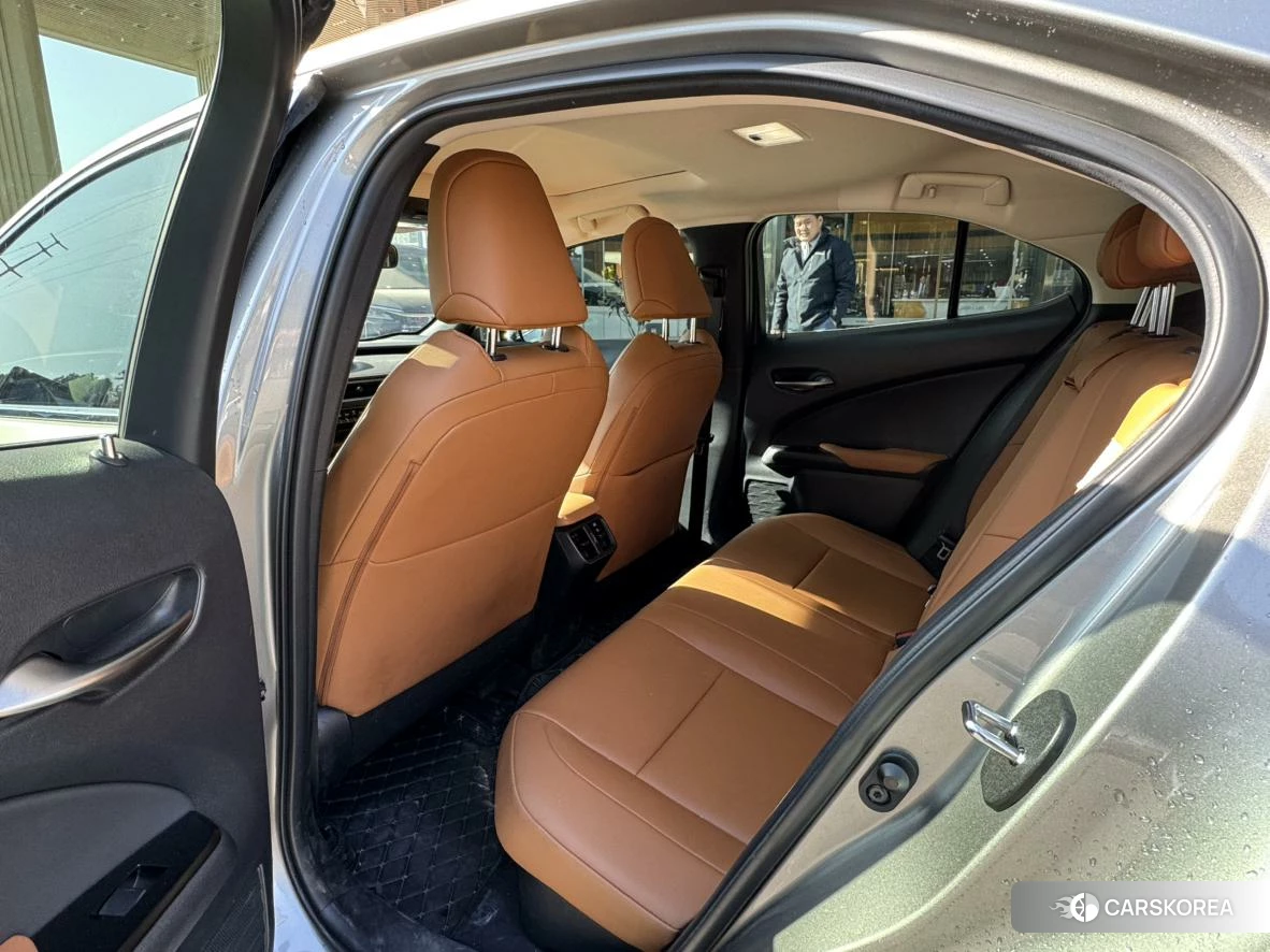 Lexus UX id 4514001 из Китая 9
