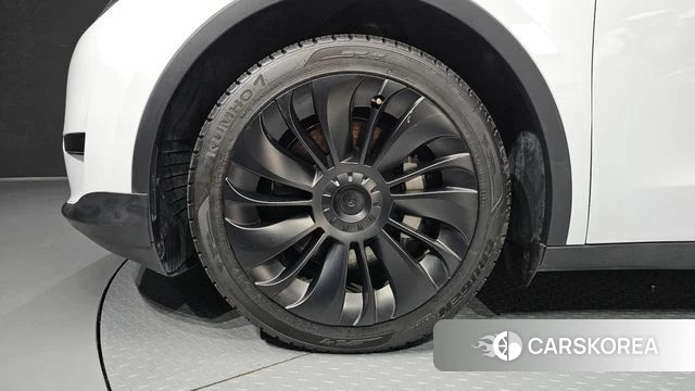 Tesla Model Y id 4753165 из Кореи 28