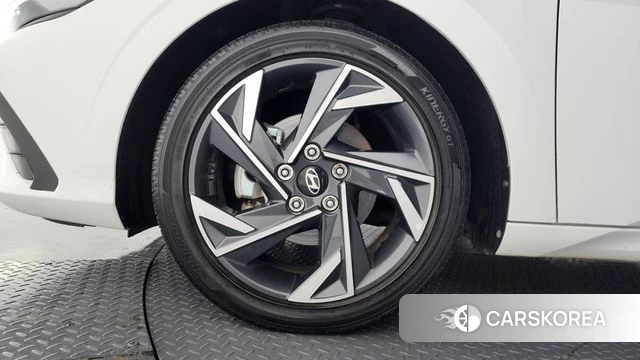 Hyundai The New Avante (CN7) id 3883446 из Кореи 15