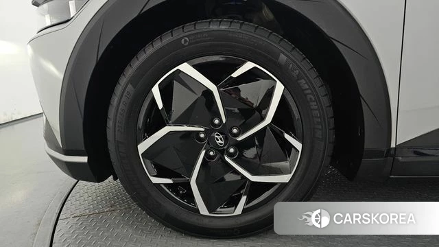 Hyundai Ionic 5 id 4586071 из Кореи 15