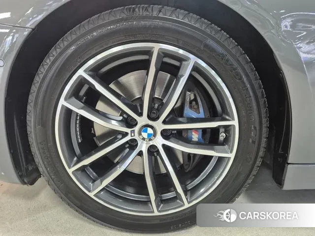 BMW 5 Series (G30) id 3054507 из Кореи 15