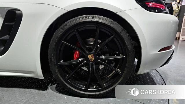 Porsche 718 Boxster id 3828638 из Кореи 15