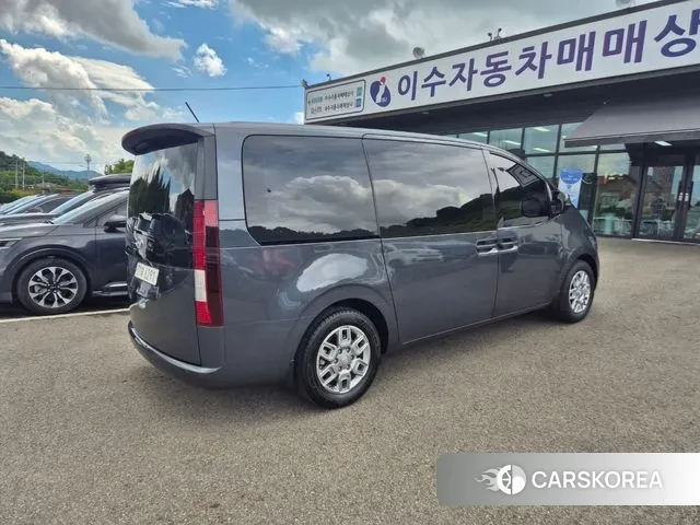 Hyundai Staria id 3111372 из Кореи 15
