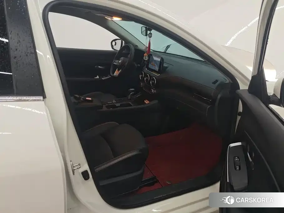 Nissan Sylphy id 4674408 из Китая 11