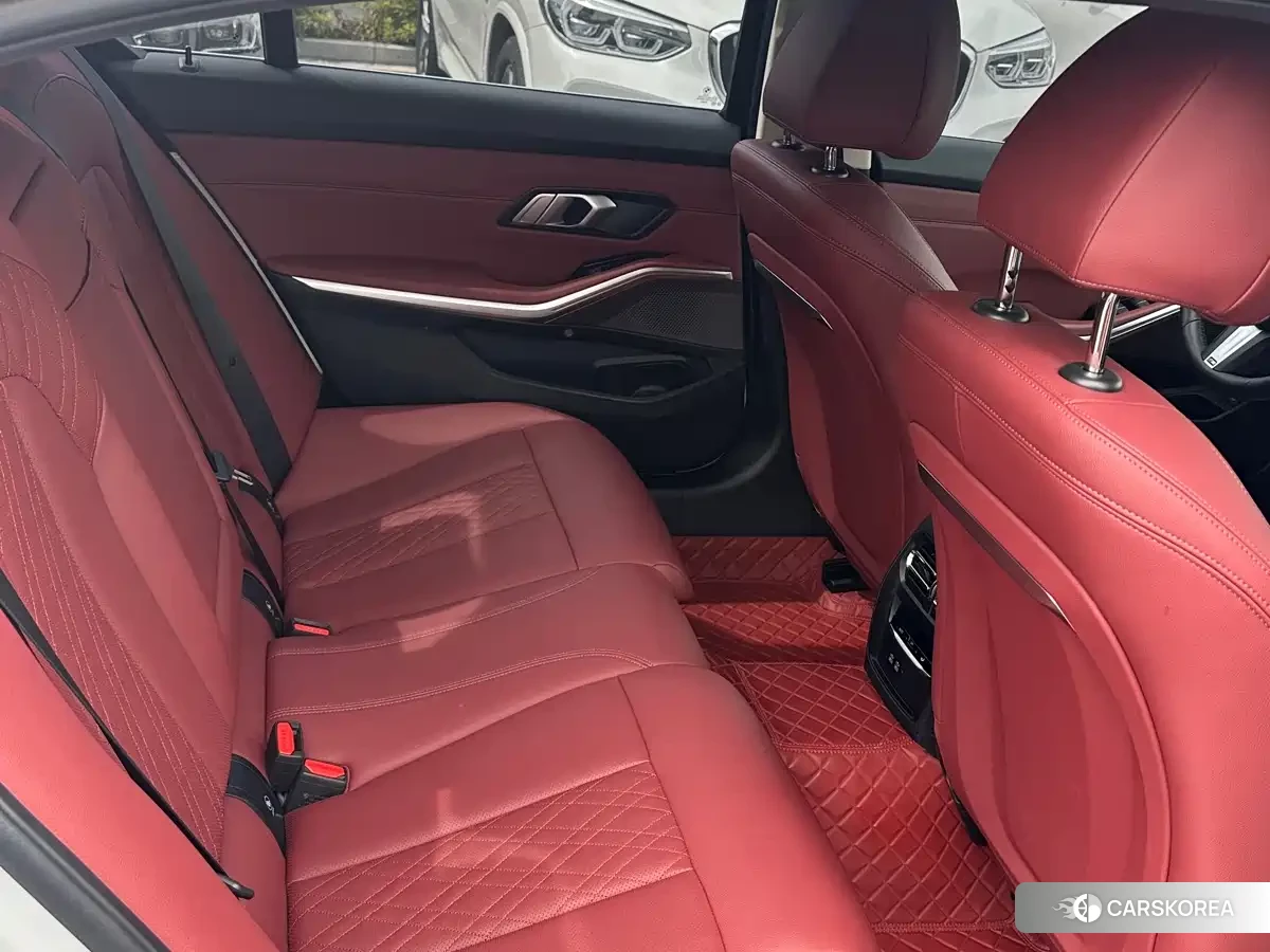 BMW 3 series 2024 Белый из Китая, фото 6