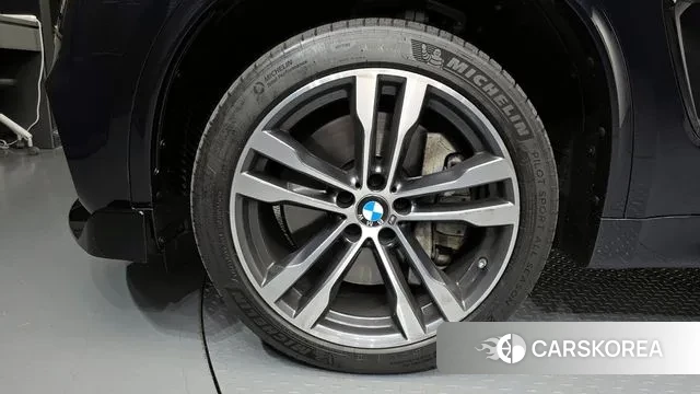 BMW X5 (G05) id 3357034 из Кореи 15