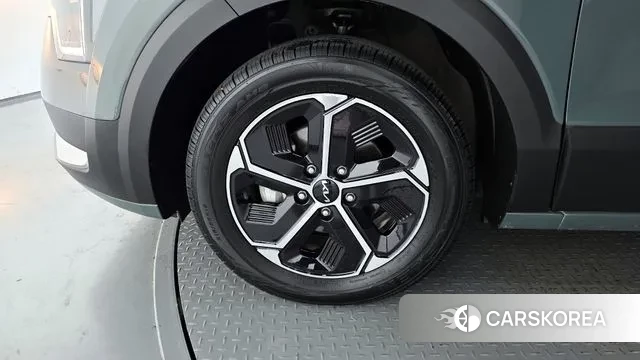 Kia Di Ol Nu Niro id 3458193 из Кореи 15