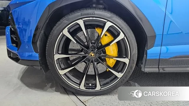Lamborghini Urus id 3090518 из Кореи 15