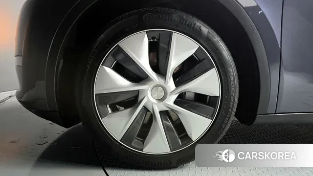 Tesla Model Y id 3478815 из Кореи 15