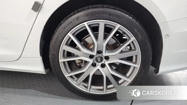 Audi A6 (C8) id 3508007 из Кореи 15