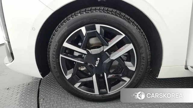 Kia The New K8 Hybrid id 4539831 из Кореи 32