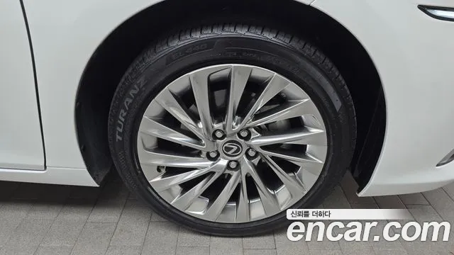 Lexus ES300h 7th generation id 2690710 из Кореи 15