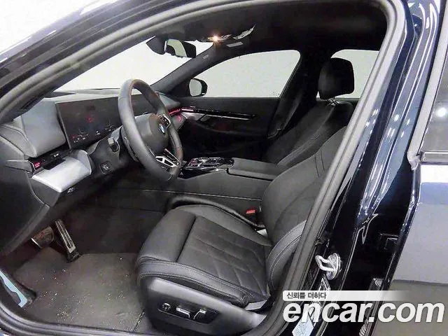 BMW 5 Series (G60) id 2679174 из Кореи 14