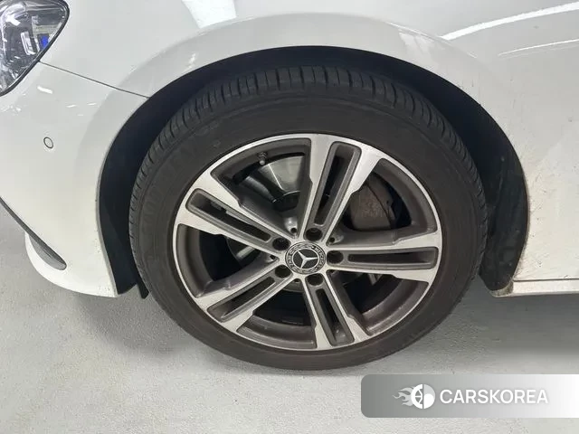 Mercedes-Benz E-Class W213 id 3463228 из Кореи 12