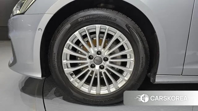 Audi A6 (C8) id 3307125 из Кореи 15