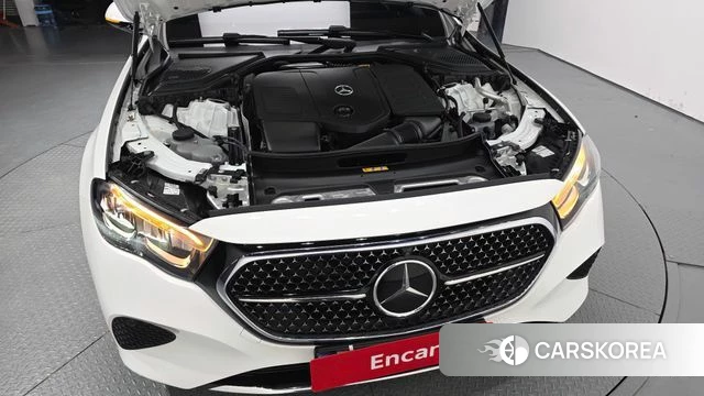 Mercedes-Benz E-Class W214 id 4773631 из Кореи 32