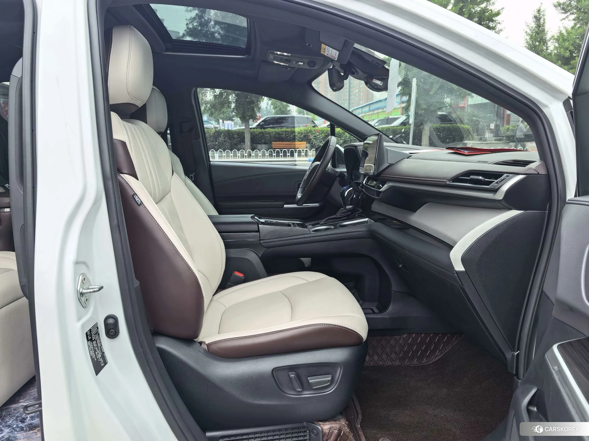 Toyota Grevia id 4455887 из Китая 13