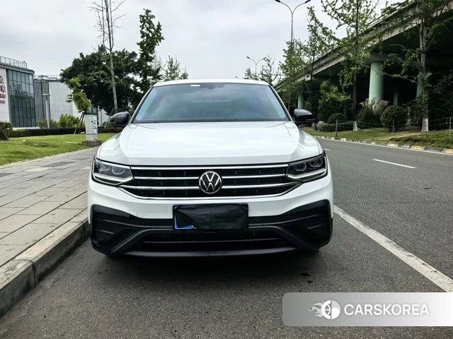 Volkswagen Tiguan L id 4359557 из Китая 8