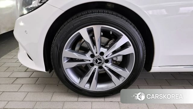 Mercedes-Benz C-Class W205 id 4396944 из Кореи 25