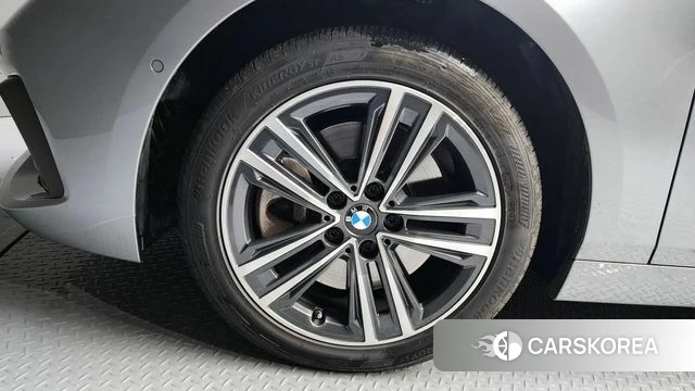 BMW 1 Series (F40) id 4423149 из Кореи 26