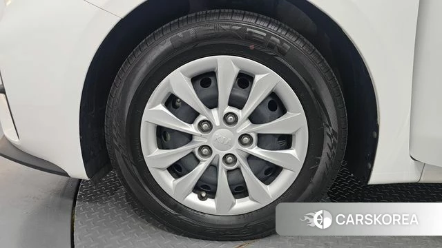 Kia Come New K3 id 4780646 из Кореи 25