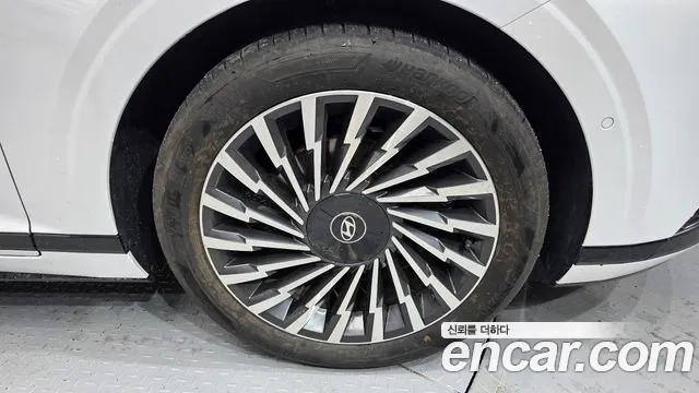 Hyundai Grandeur Hybrid (GN7) id 2943582 из Кореи 15