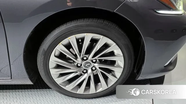 Lexus ES300h 7th generation id 3472791 из Кореи 15