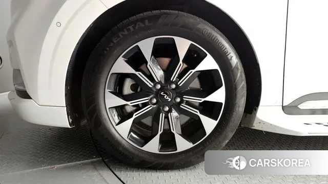 Kia Carnival 4th generation id 3043467 из Кореи 15