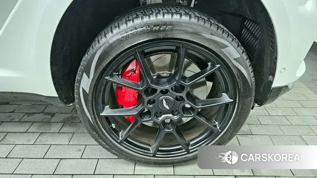 Aston Martin DBX id 3074974 из Кореи 15